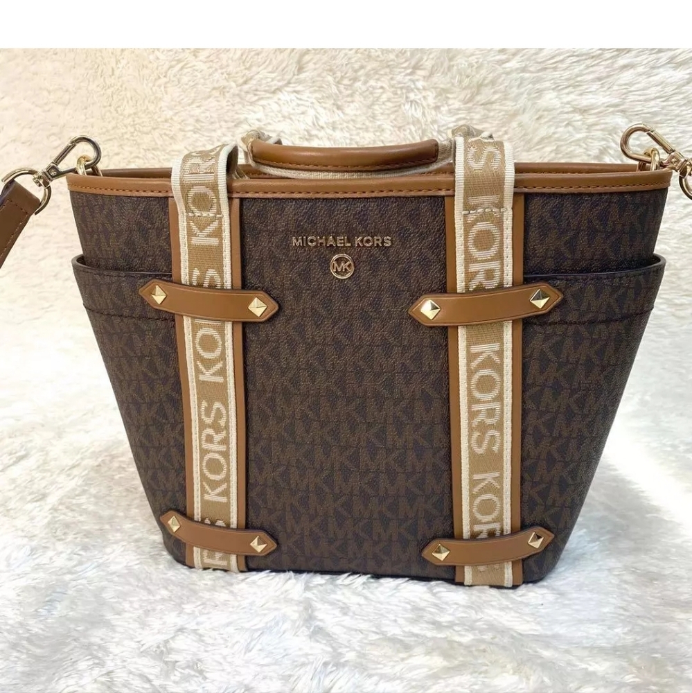 Michael Kors Maeve Tote Crossbody